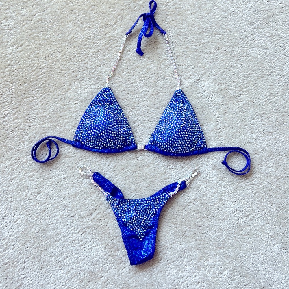 Custom KH Customs Competition Bikini